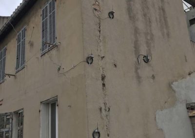 Instrumentation de fissures sur immeuble en péril grave et imminent à Marseille